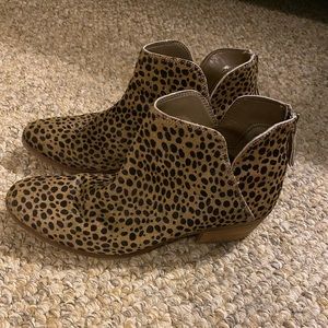 Leopard booties